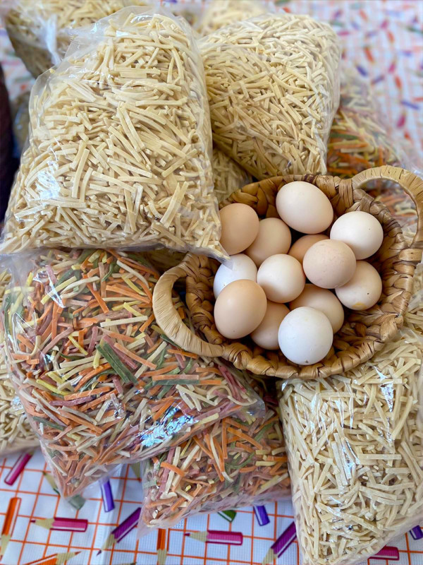 Sebzeli Erişte 1 kg.